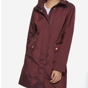 Cole Hann Women's Signature Packable Hooded Rain Jacket